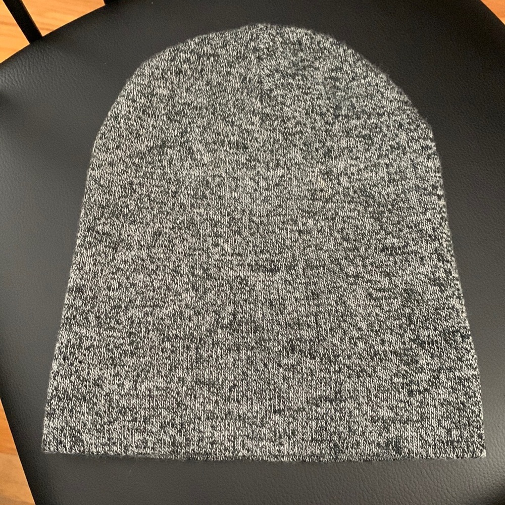Old Navy grey beanie